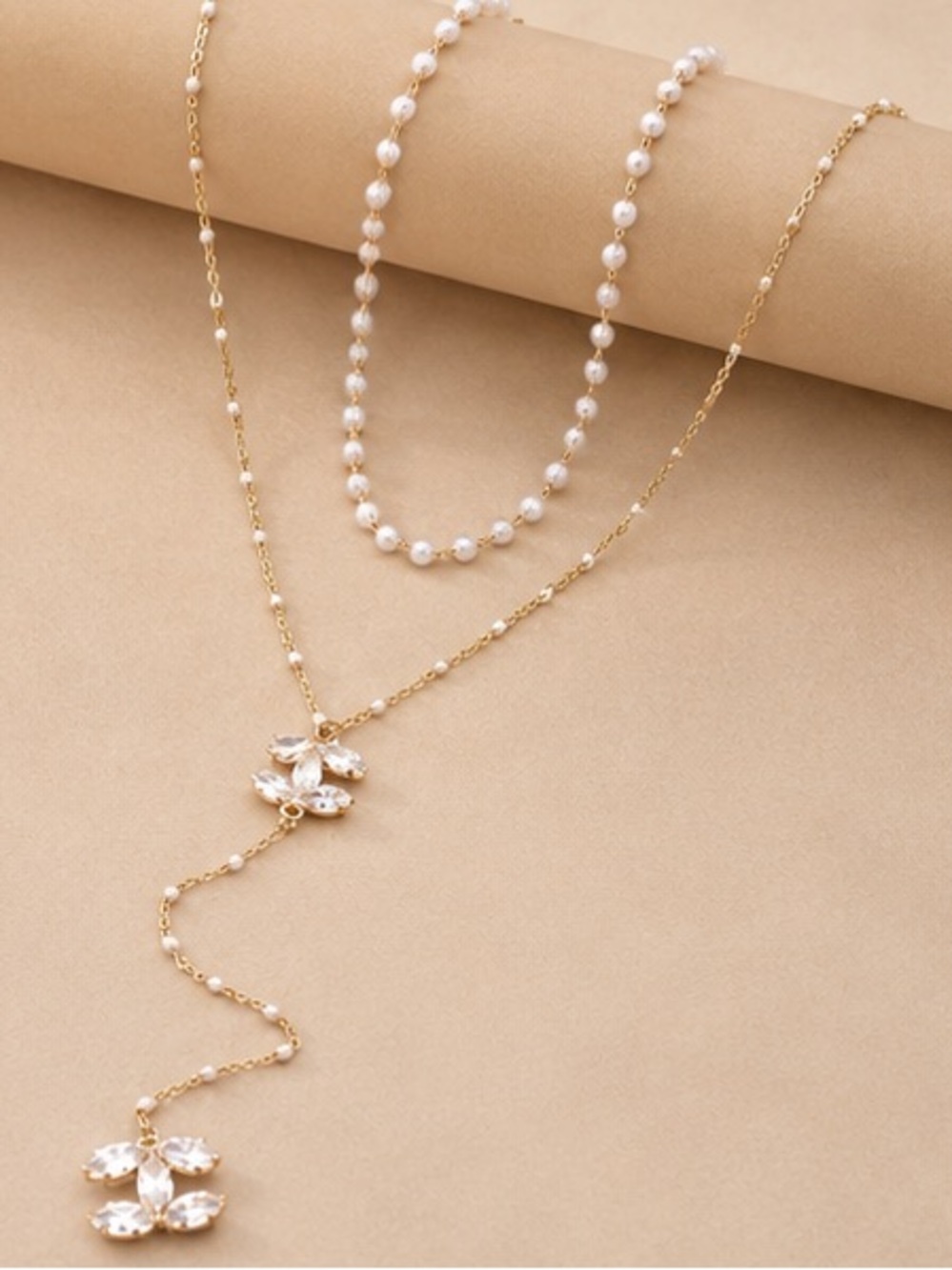 Layered Pearl & Crystal Y Necklace – Elegant Gold-Tone Statement Necklace